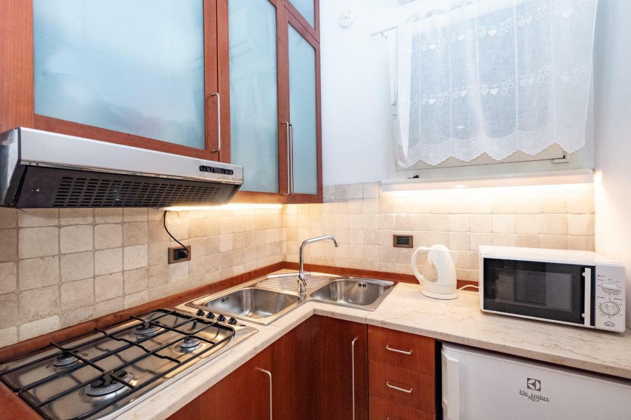 Campo De' Fiori Cozy Nest Apartment Rome Luaran gambar